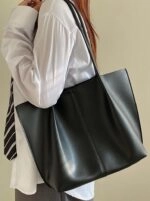 Black Faux Leather Tote Bag | Baek Seok Ryu - Love Next Door
