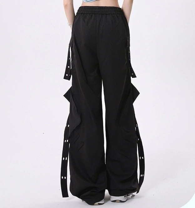 Black Slant Zipper Cargo Pocket Pants | Ningning - Aespa