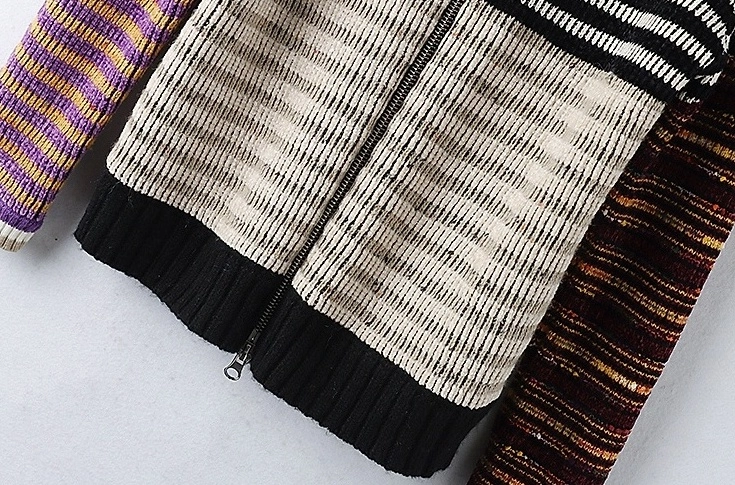 Black Striped Zip-Up Knitted Jacket | Ni-Ki - Enhypen - Fashion Chingu