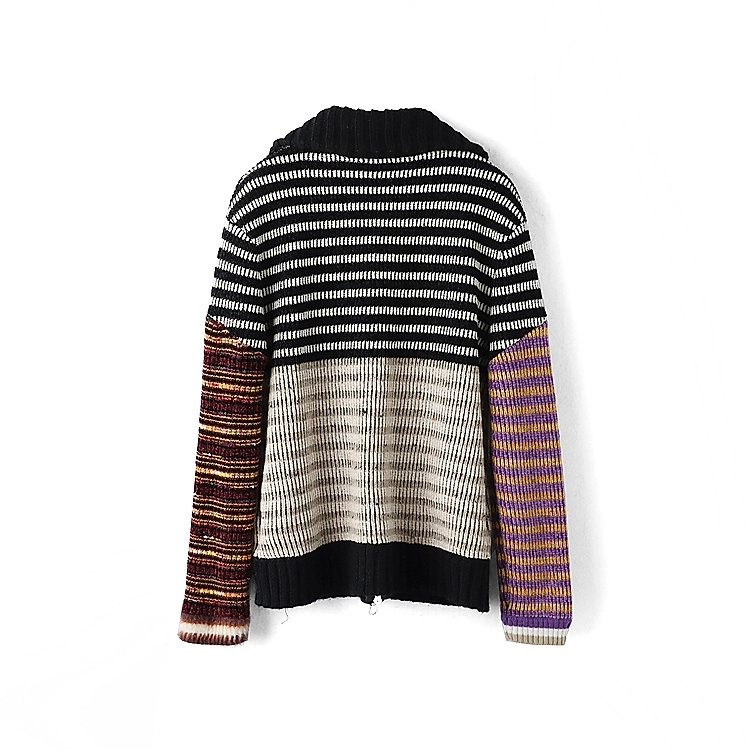 Black Striped Zip-Up Knitted Jacket | Ni-Ki - Enhypen - Fashion Chingu