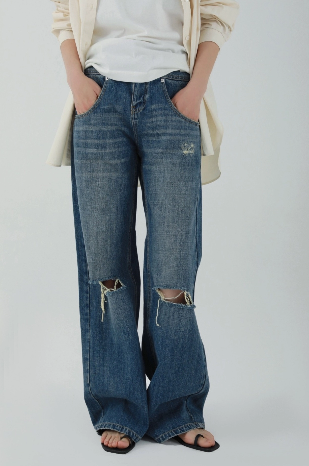 ★AESPA KARINA 着用★ ROCKCAKE Dixy Low Rise Wide Jeans Blue Denim Classic Ripped Jeans | Karina - Aespa - Fashion