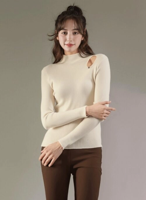 Chic Hollow Design Knit Sweater Top