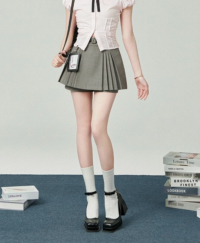 Grey Side Pleats Skirt | Yuna - ITZY - Fashion Chingu