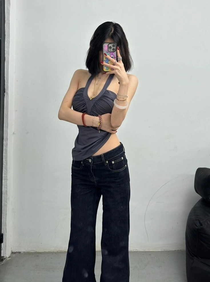 Grey V-Neck Halter Top | Jennie - BlackPink - Fashion Chingu