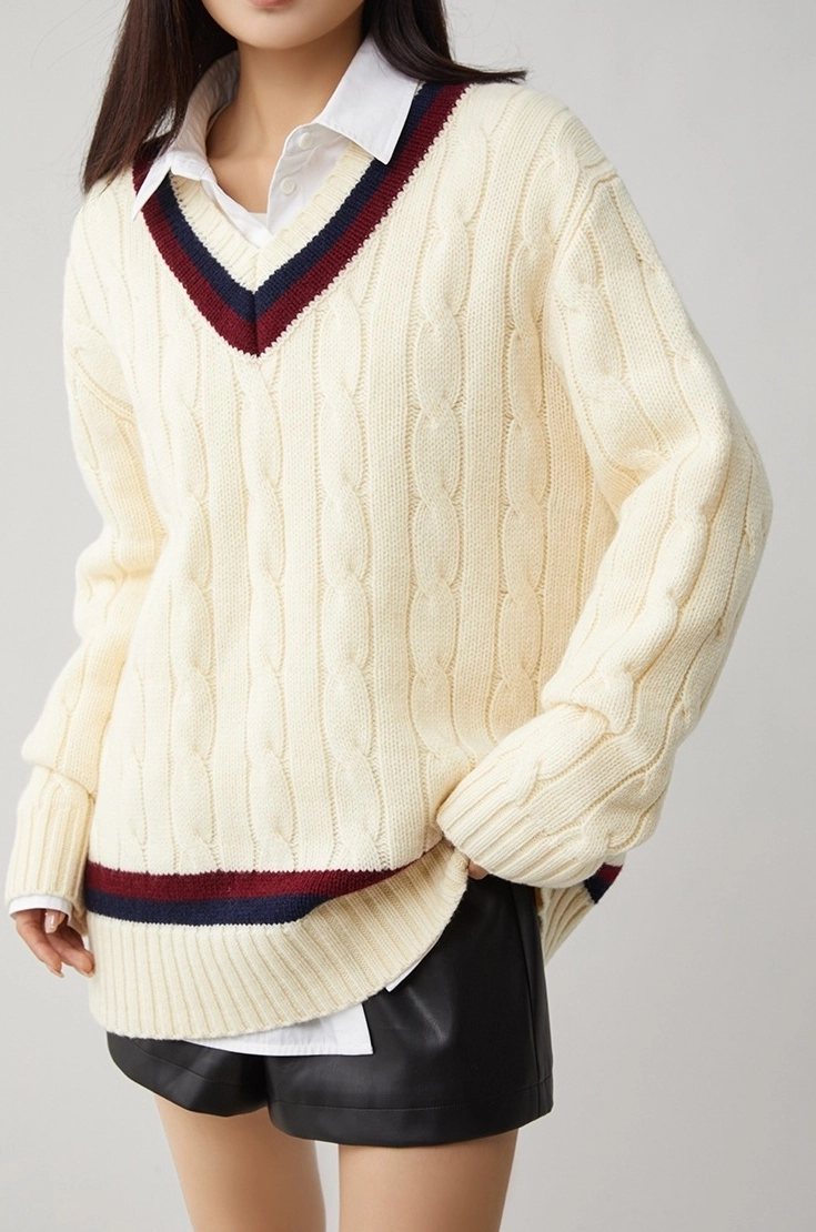 Knit Sweater Jin Pink Sweater Beige Contrast-Trim V-Neck Sweater