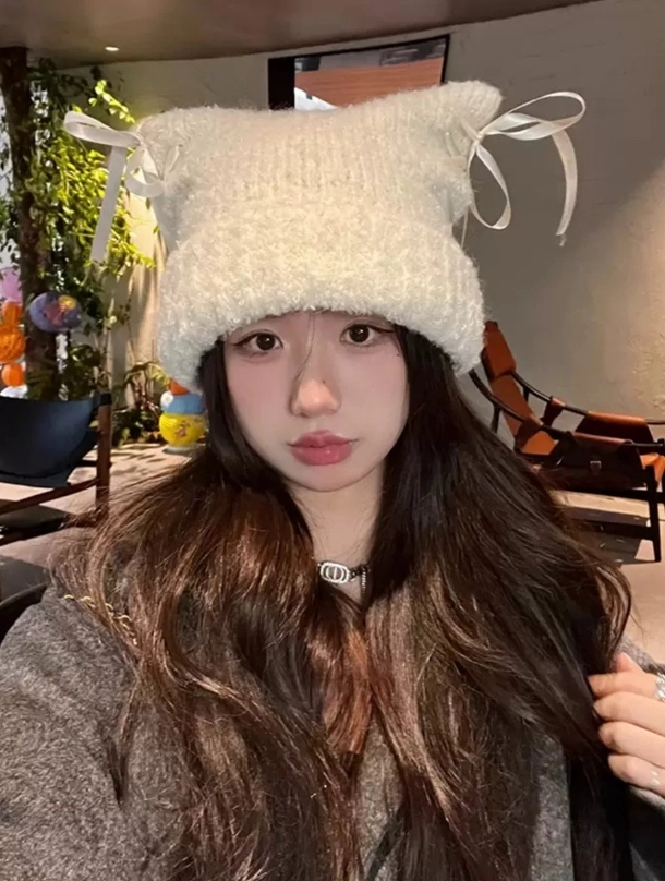 Beige Coquette Lace Cat Ears Beanie | Sana - Twice - Fashion