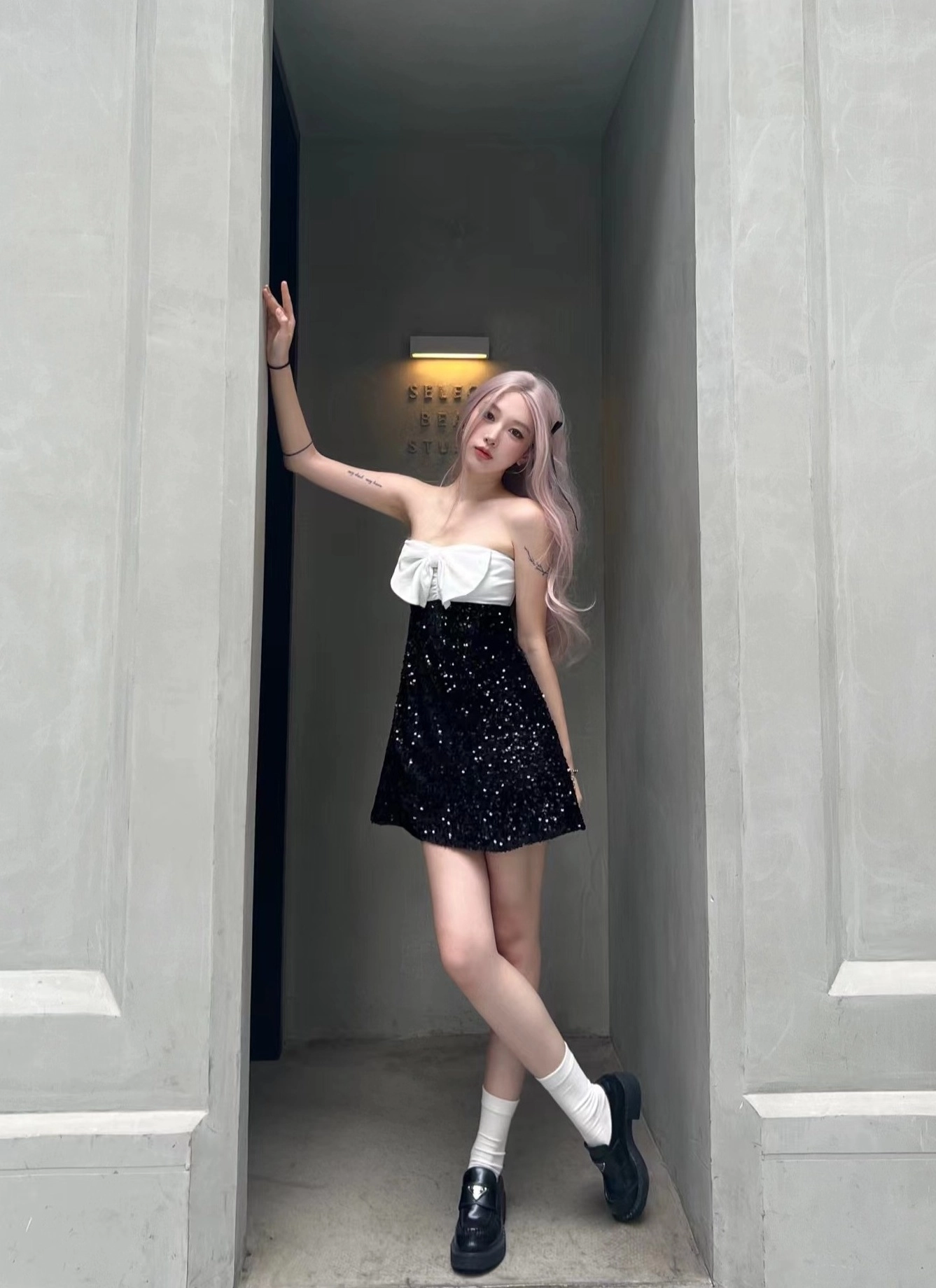 【韓国 Not your rose】Frill mini dress (Black/Pink/Ivory) 41th Reorder][Suzi wears]Frill mini dress (Ivory) - Not your