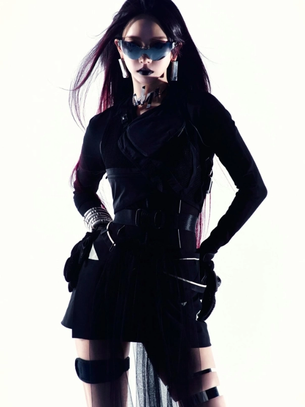 【032C】032c X aespa Velcro Long Sleeve BLACK Black Longsleeve Buckle Belt Bodysuit | Karina - Aespa