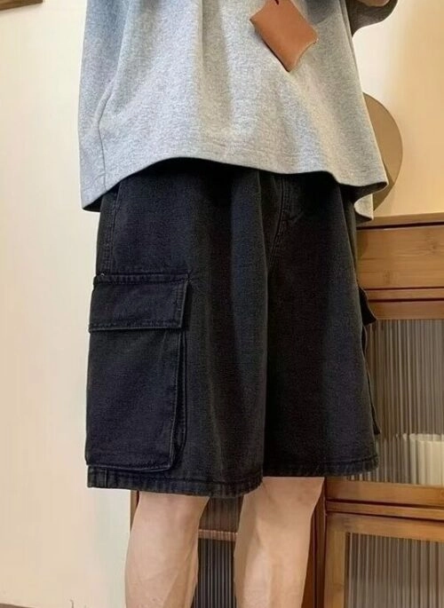 Black Oversized Big Pocket Denim Shorts | Jeongin – Stray Kids