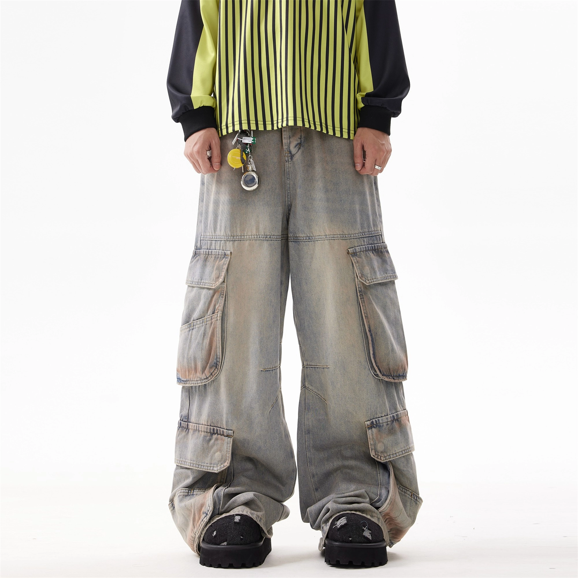 Blue Retro Washed Multi-Pocket Jeans | Ahyeon - BabyMonster