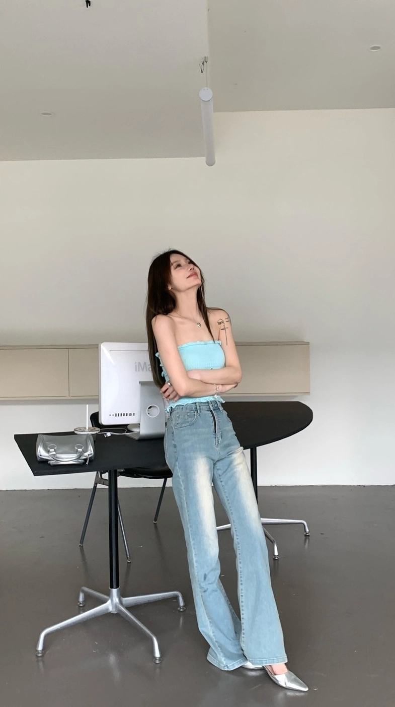 Blue Ruffled Knitted Tube Top | Tzuyu - Twice - Fashion Chingu