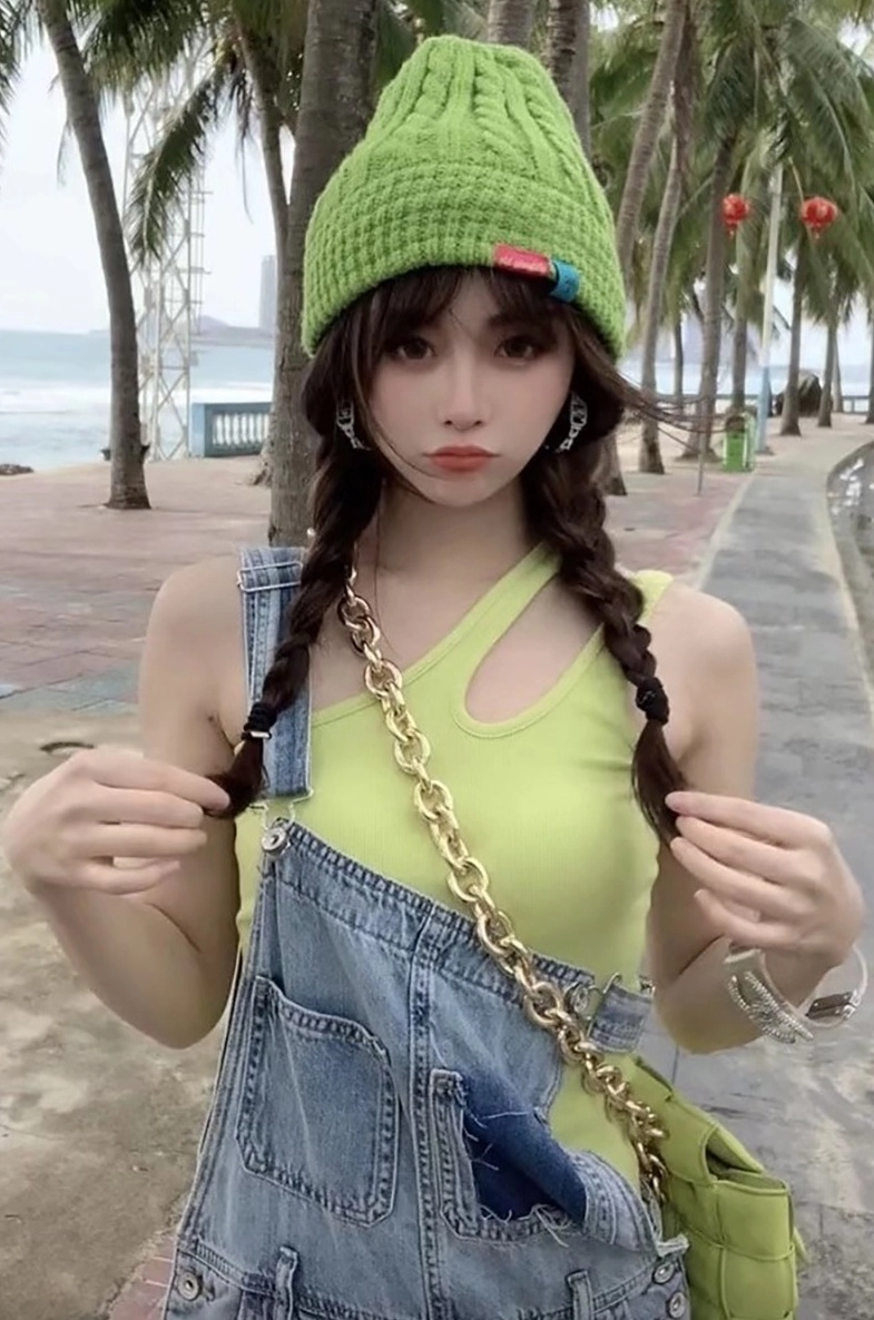 Green Double Sling One Shoulder Crop Top | Ruka - BabyMonster