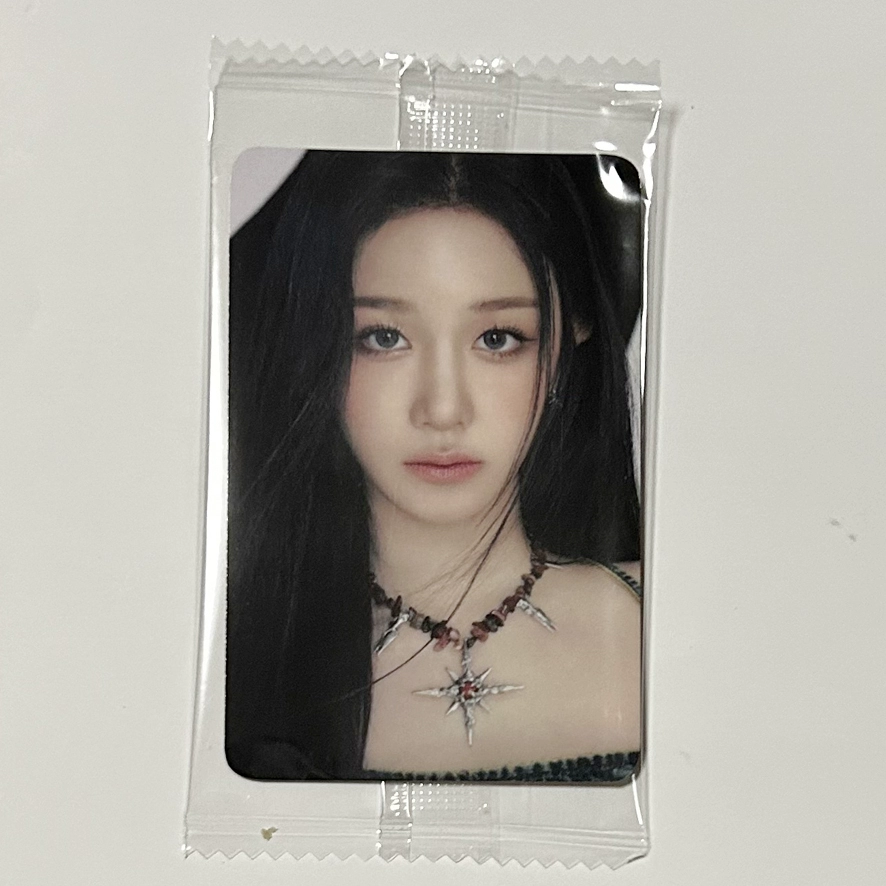 Official BabyMonster 'BABYMONS7ER' Photocard Collection