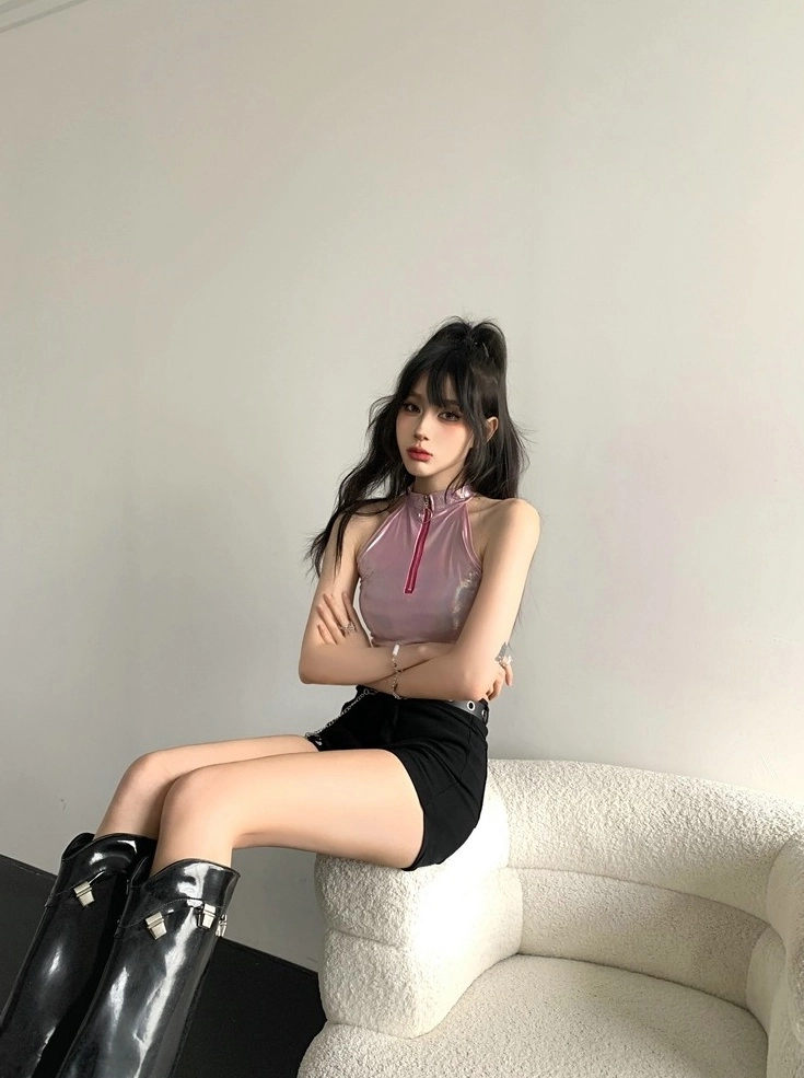 Pink Iridescent Zipper Halter Crop Top | Irene - Red Velvet