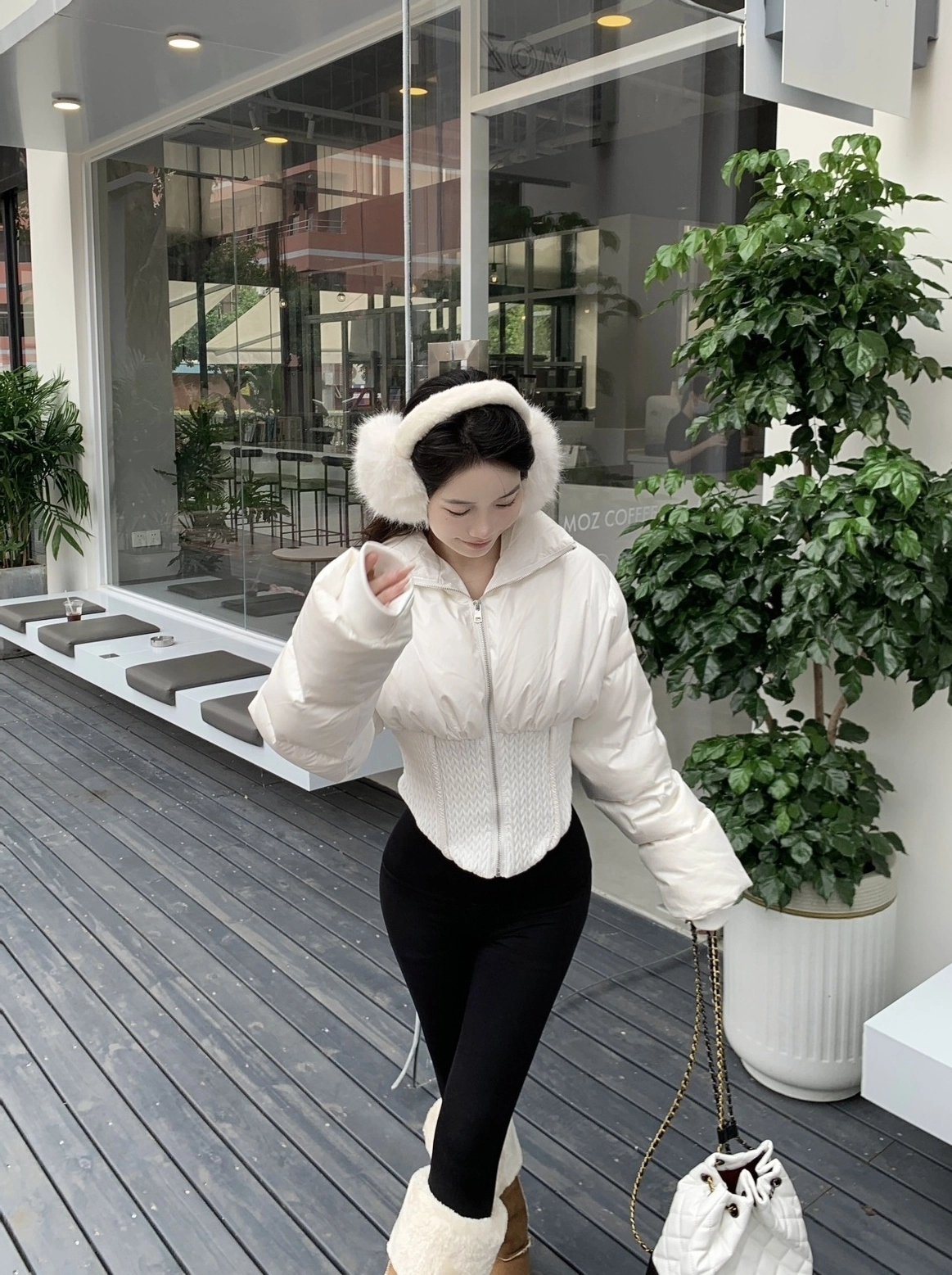 White Corset Puffer Jacket | Jisoo - BlackPink - Fashion Chingu