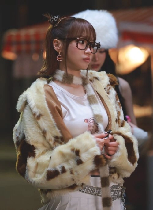 Brown Faux Leather Zip-Up Jacket | Chaewon - Le Sserafim