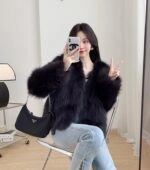 Black Faux Fur Winter Jacket | Yunjin - Le Sserafim