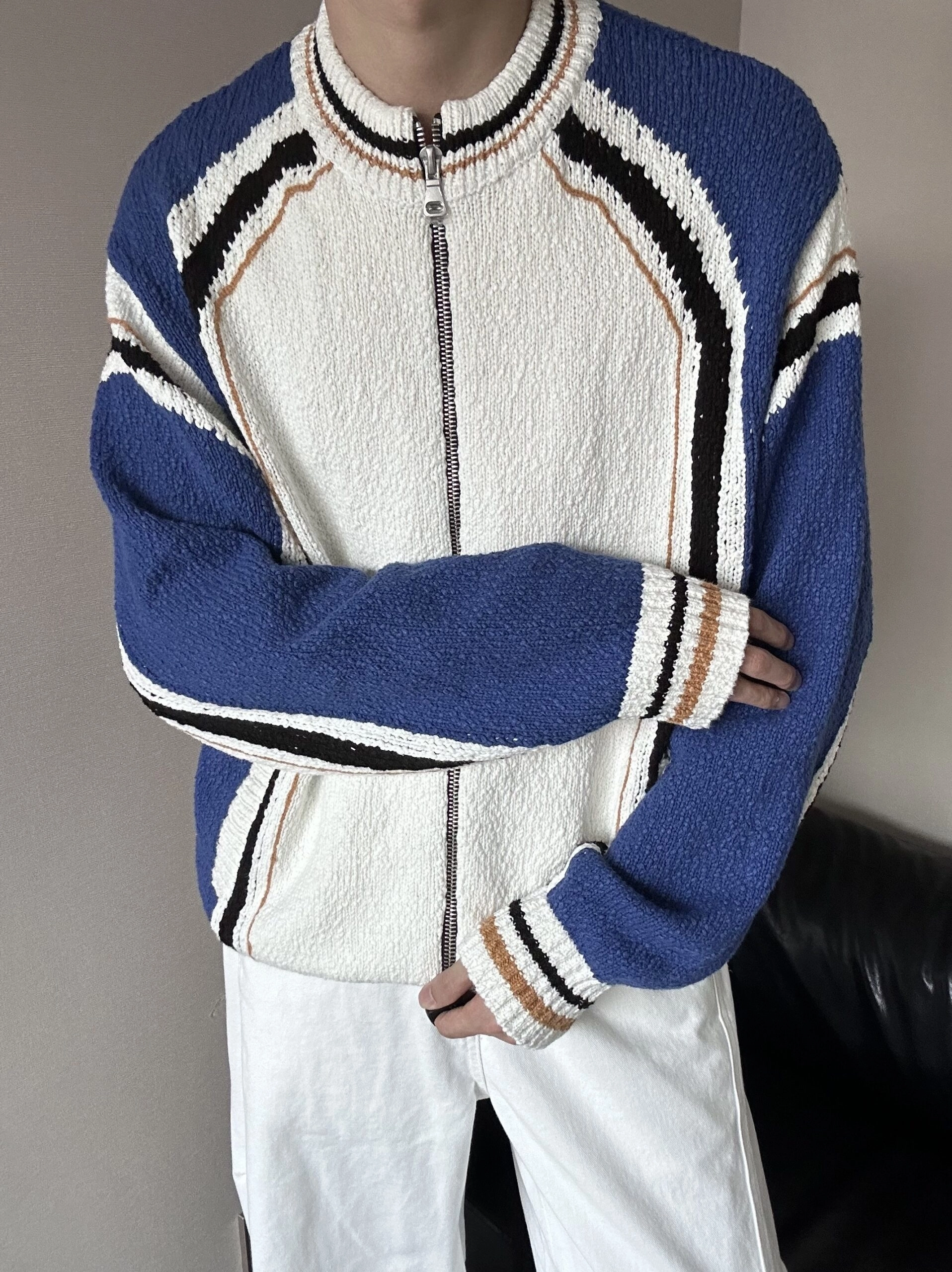 Blue And White Splicing Zipper Jacket | Sakura - Le Sserafim