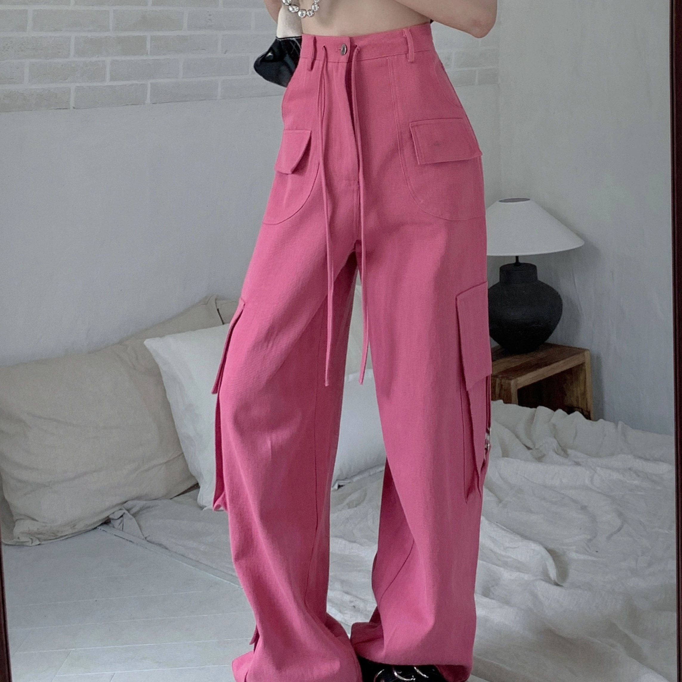 Hot Pink Cargo Pants Ahyeon BabyMonster Fashion Chingu