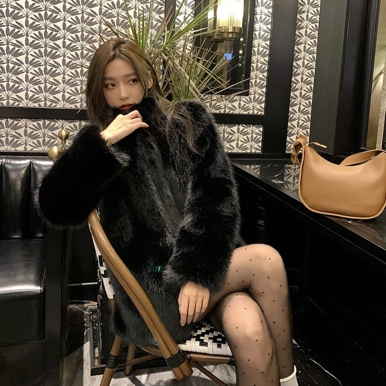 ジャケット・アウター Roen semantic fur long coat y2k Vkei emo Black Collared Winter Fur Coat | Chaewon - Le Sserafim