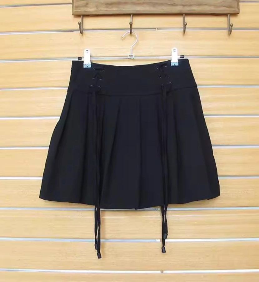 Black Double Lace Up Pleated Skirt | Karina - Aespa