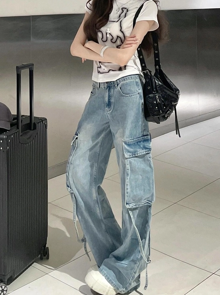 Blue Large Side Cargo Pockets Jeans | Yunah - ILLIT