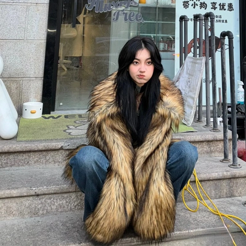 Brown Fluffy Faux Fur Jacket | Mark - NCT - Fashion Chingu