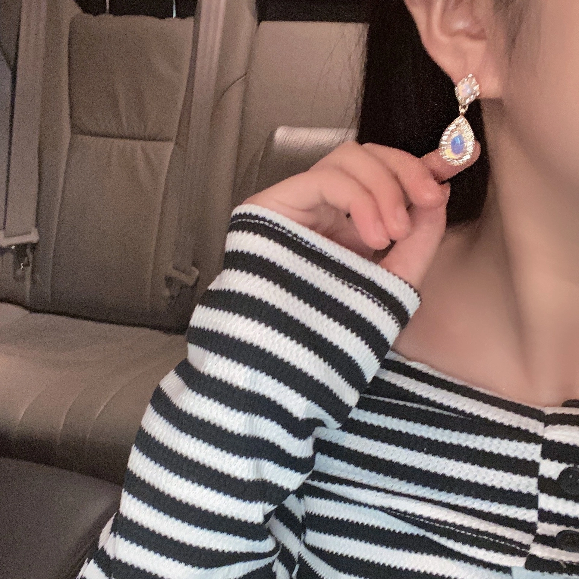 [HAESOOL] aespaカリーナ着用☆925Silver☆GNS121 Earrings HAESOOL] aespaカリーナ着用☆925Silver☆GNS121 Earrings