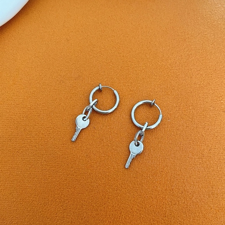 Silver Dangling Key Hoop Earrings | Hyunjin - Stray Kids