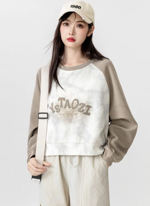 ★韓国人気★LOOKPLE★LOOK BLAKE CHICAGO NAPPING SWEATSHIRT NERDY Lace Applique Sweatshirt Black – SeoulSeoul