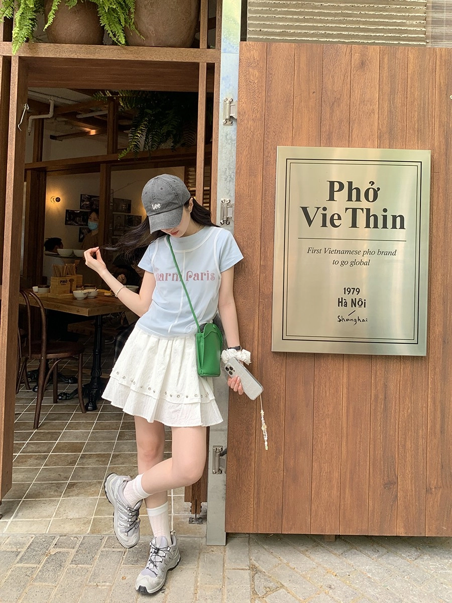 【U LAN】Canchu Eyelet Tiered Miniskirt Canchu Eyelet Tiered Miniskirt - ULAN | 60% - Asian Fashion