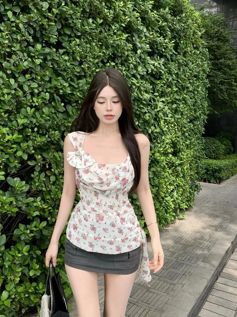 White Floral Pattern Bowknot Top | Jennie - BlackPink