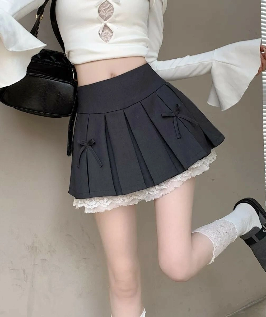 新品未使用 pellicule sweat lace pleats skirt PLEATED SKIRT WITH TWISTED DESIGN – THE SHOP YOHJI YAMAMOTO