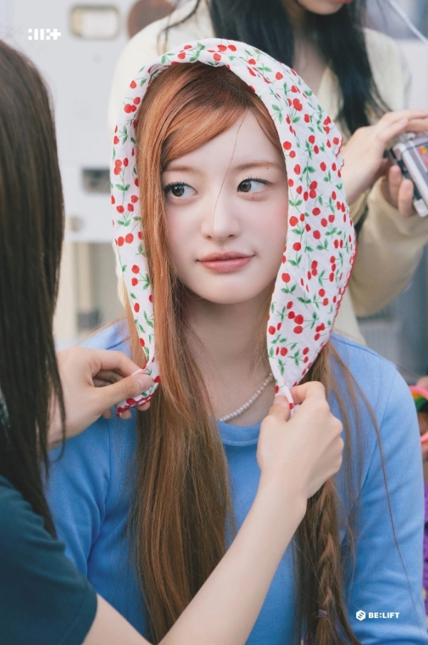 Red And White Cherry Pattern Scarf | Minju - ILLIT - Fashion