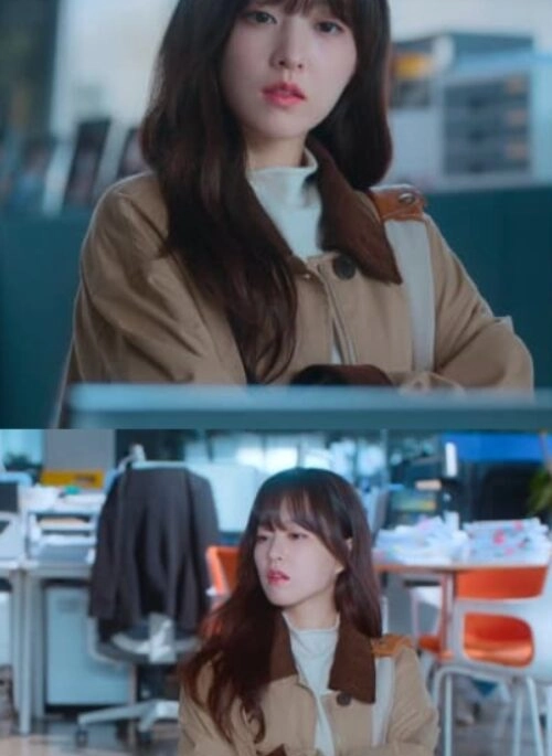 Beige Vintage Jacket With Brown Collar | Kim Mu Bee - Melo Movie