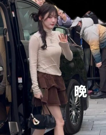 Soft Neutral Autumn Vibe – Ningning