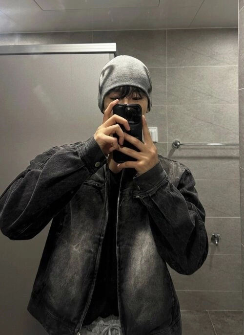 Stylish Short Denim Jacket Trendy Edition