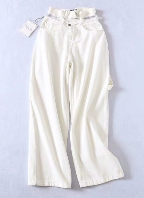 White Cut-Out Waist Denim Jeans | Lisa – BlackPink