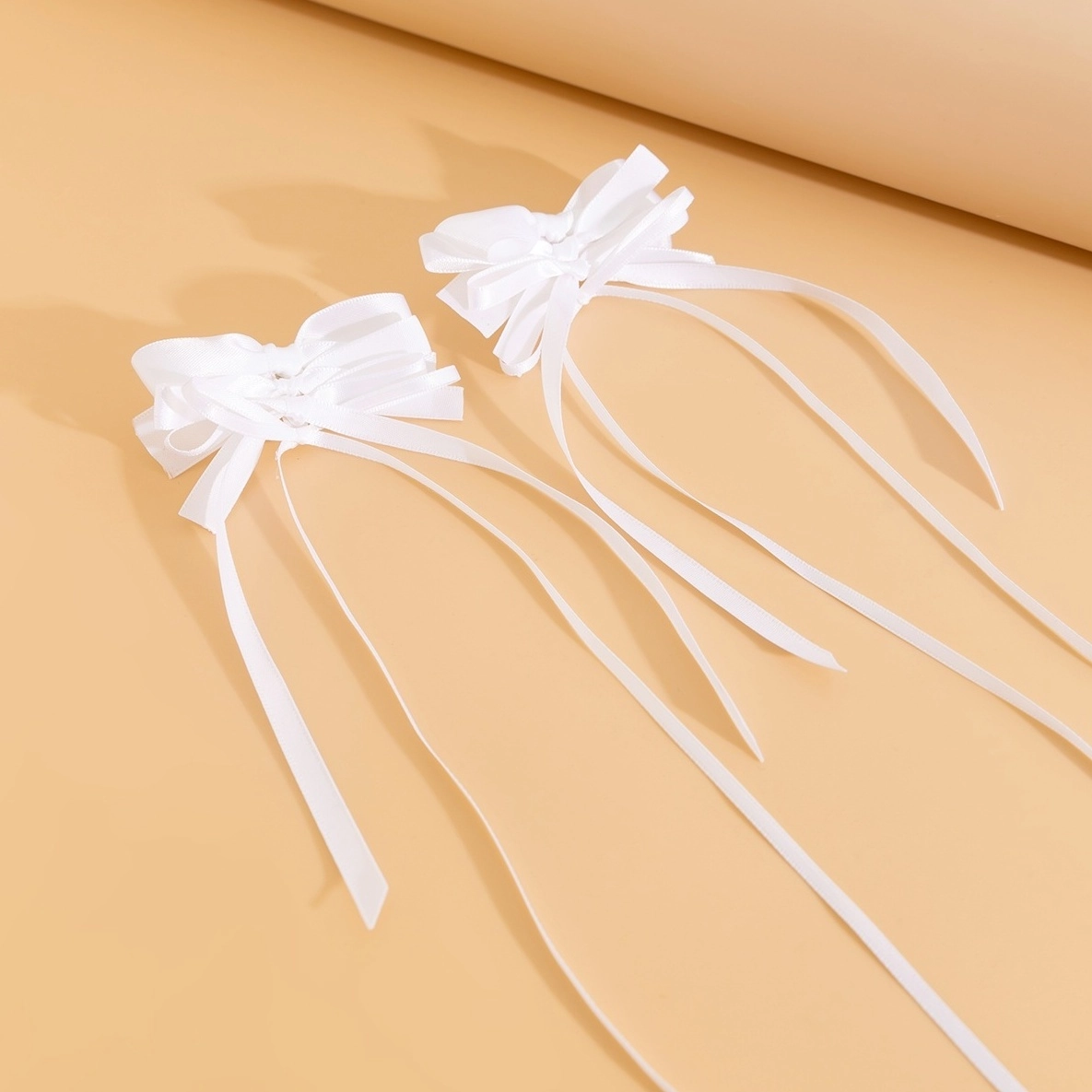 White Ribbon Tassel Earrings | Chaewon - Le Sserafim