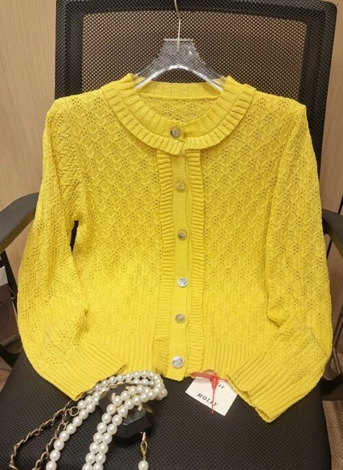 BLACKPINKジェニー着用☆YELLOW FLOWER JACQUARD OPS JGKL-S-JJGS-US-22-013 FB/FF-427 – J. Junaid Jamshed US