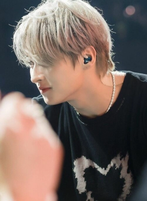 アイドル Stray Kids LeeKnow Lee Know 