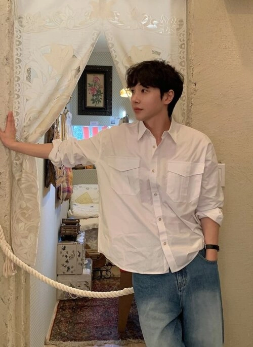 Casual Cleanfit Collared Shirt