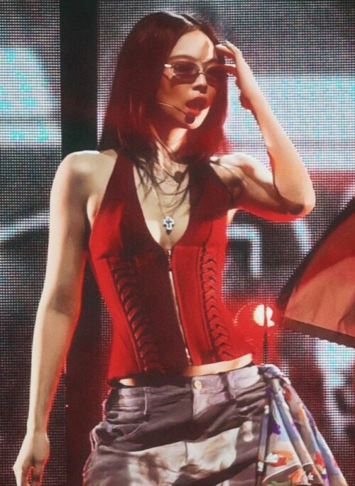 Red Zip-Up Corset Halter Top | Jennie - BlackPink