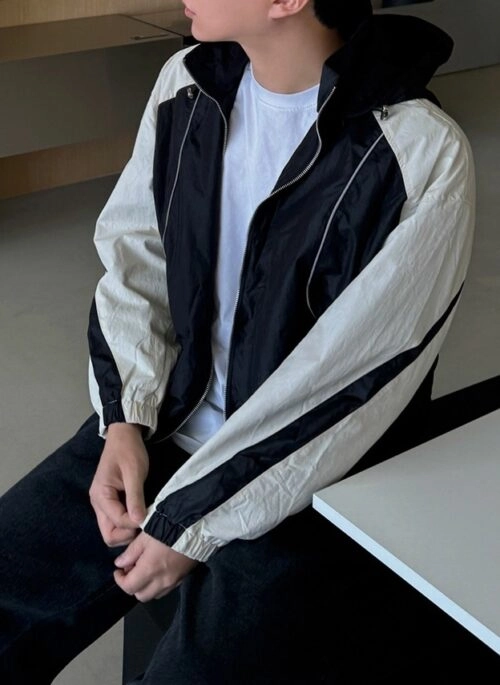 Trendy Outdoor Hooded Jacket