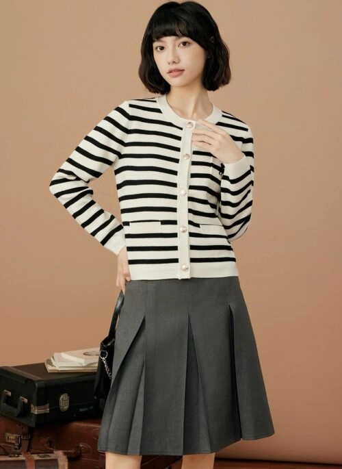 White And Black Stripes Round Neck Cardigan | Joy – Red Velvet