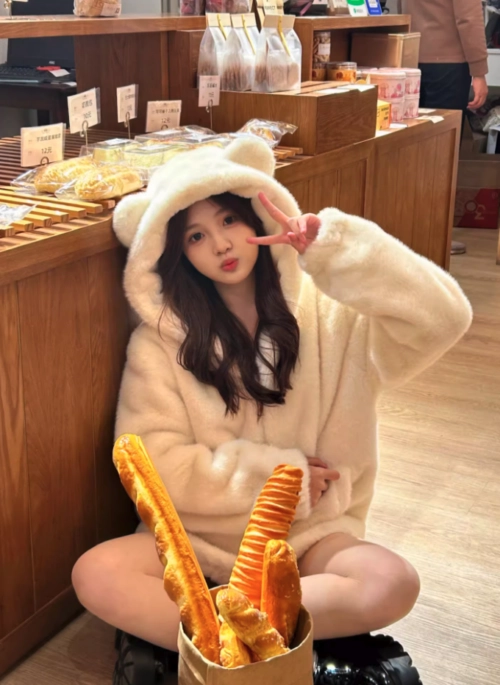 White Plush Bear Ears Hooded Jacket | Jisung – Stray Kids