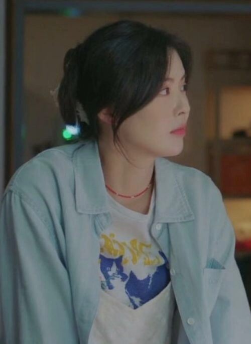 Beige Fluffy Claw Clip | Kim Mi Kyung – The Potato Lab