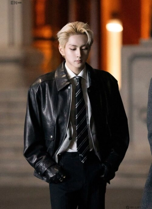 Black Biker Leather Zip-Up Jacket | Jungwon - Enhypen