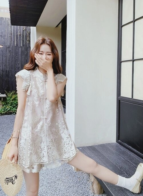 Elegant Lace Embroidered Vintage Style Two Piece Set