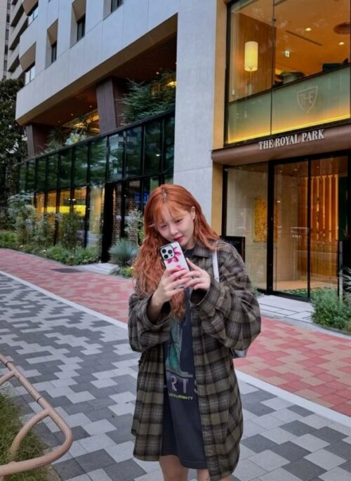Green Plaid Log Sleeves Shirt | Hyuna